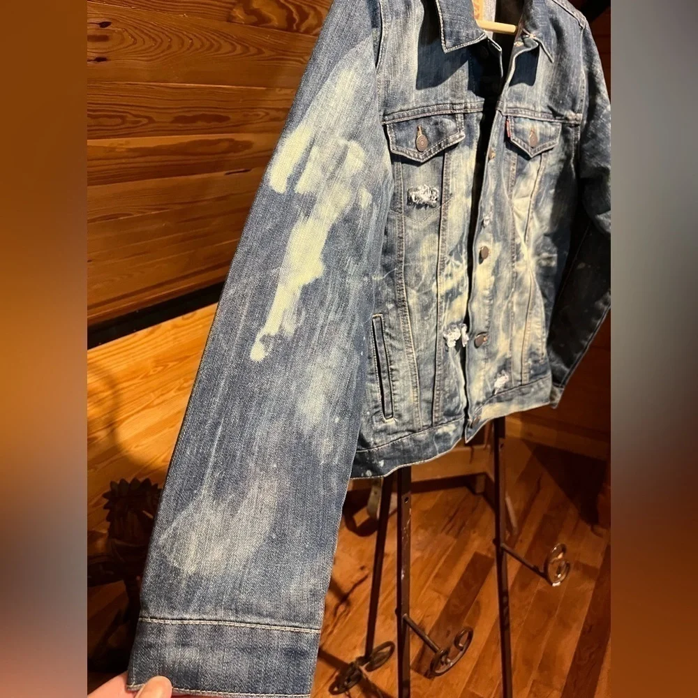 Levi's Trucker Jacket Destroyed Bleached Jean Denim